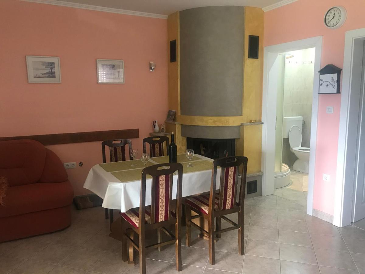 Kuca Za Odmor Magdalena&V Apartman Krapina Kültér fotó