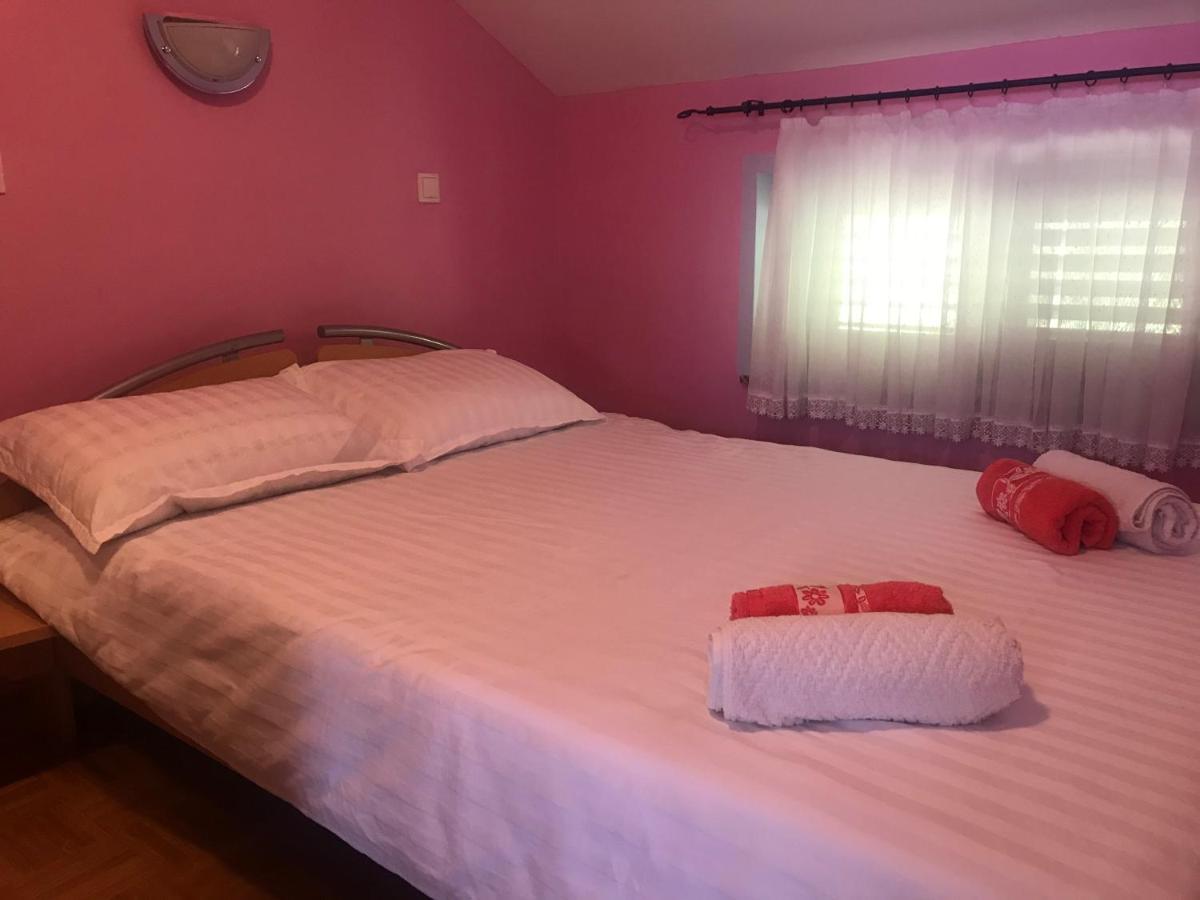 Kuca Za Odmor Magdalena&V Apartman Krapina Kültér fotó