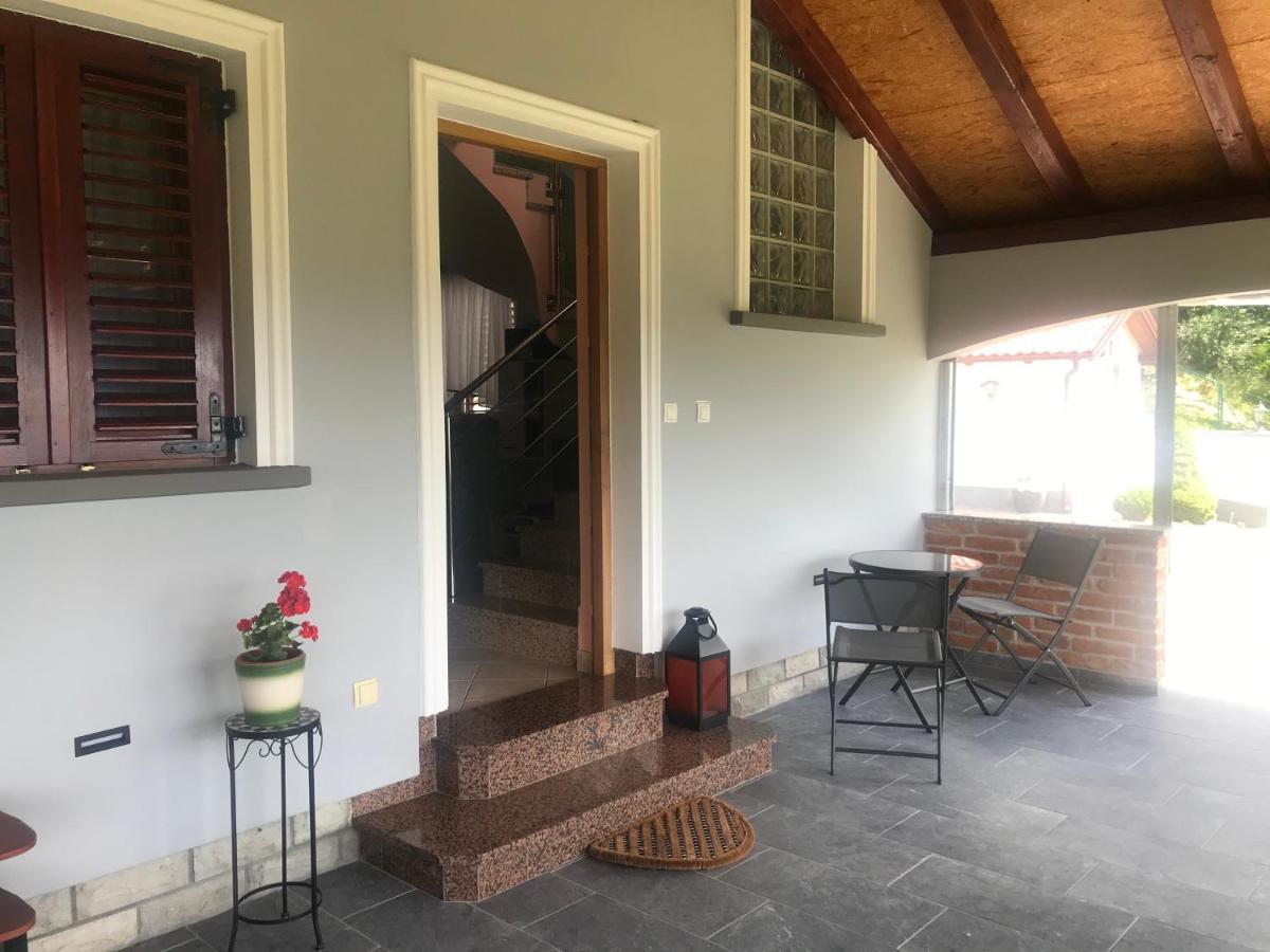 Kuca Za Odmor Magdalena&V Apartman Krapina Kültér fotó